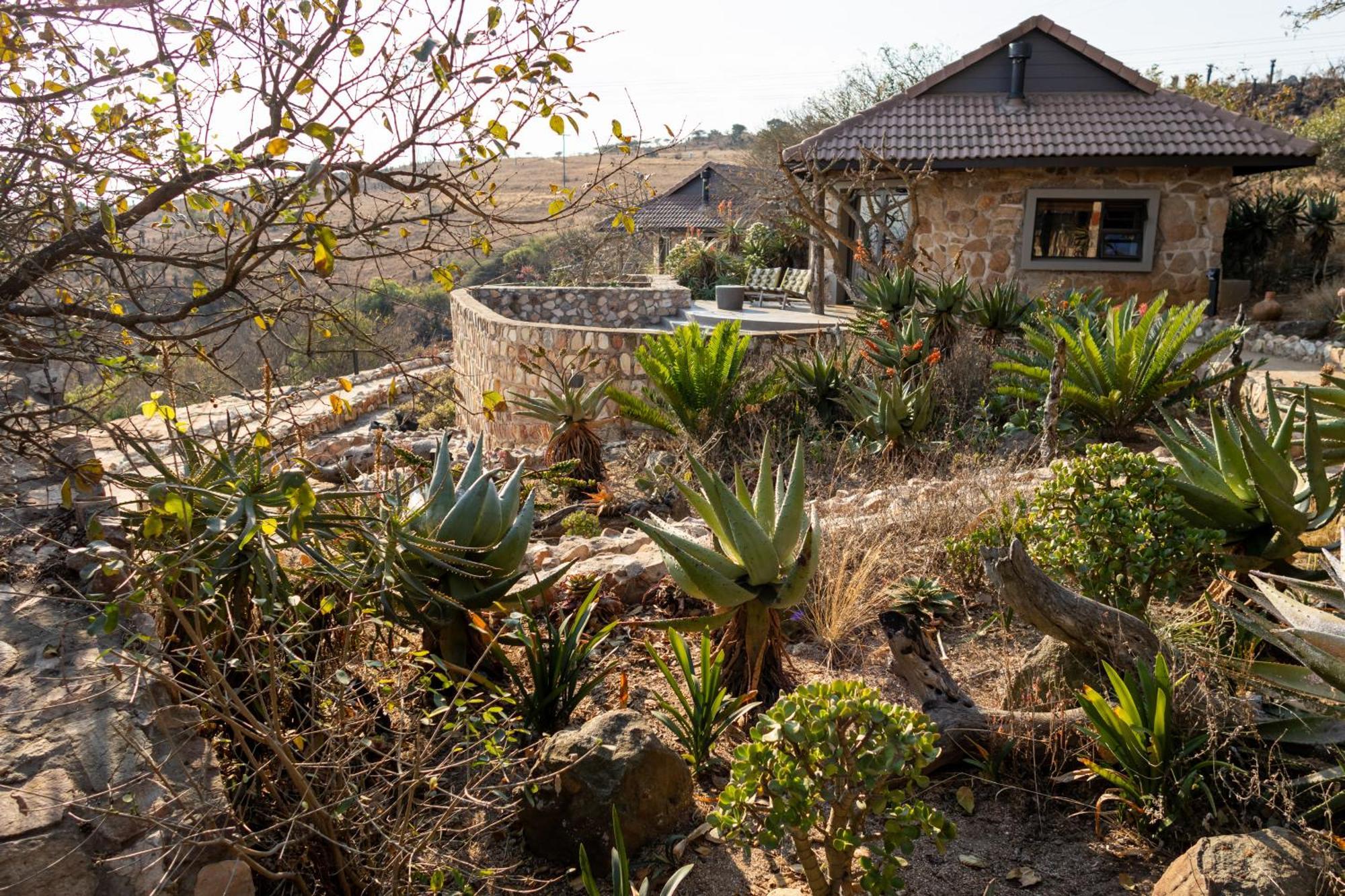 Zulu Rock Lodge - Babanango Game Reserve Ulundi Exterior foto