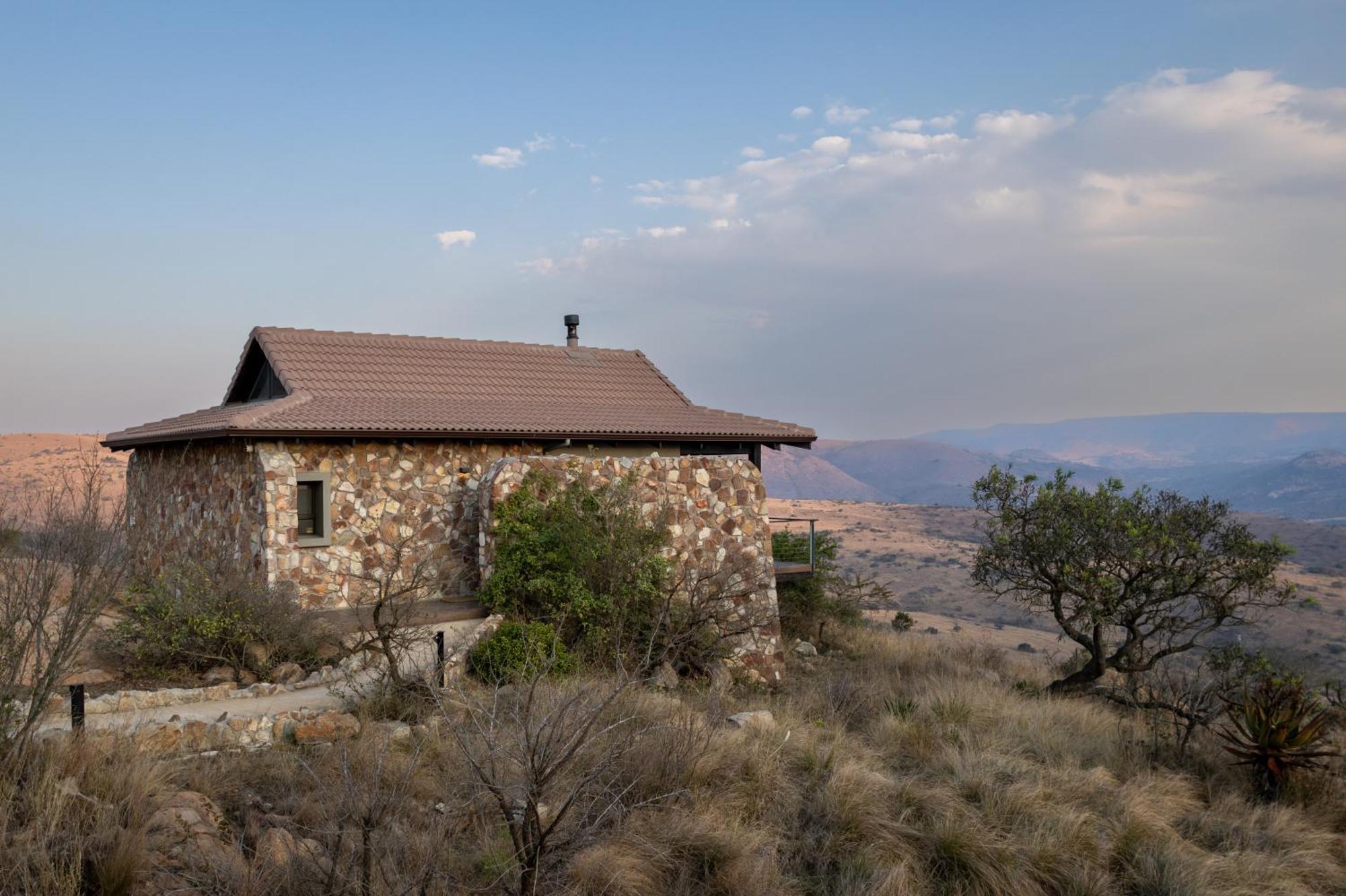 Zulu Rock Lodge - Babanango Game Reserve Ulundi Exterior foto