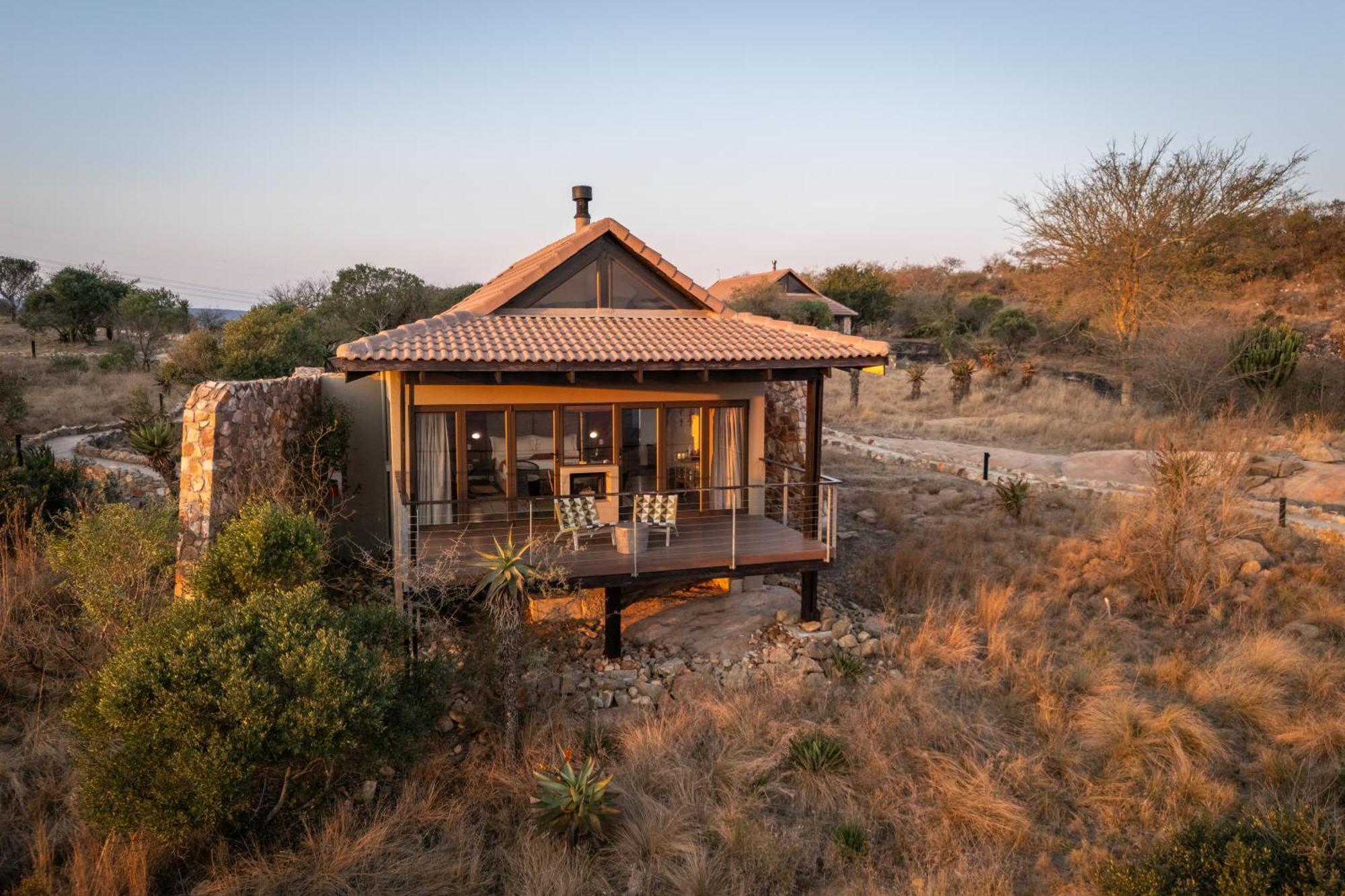 Zulu Rock Lodge - Babanango Game Reserve Ulundi Exterior foto